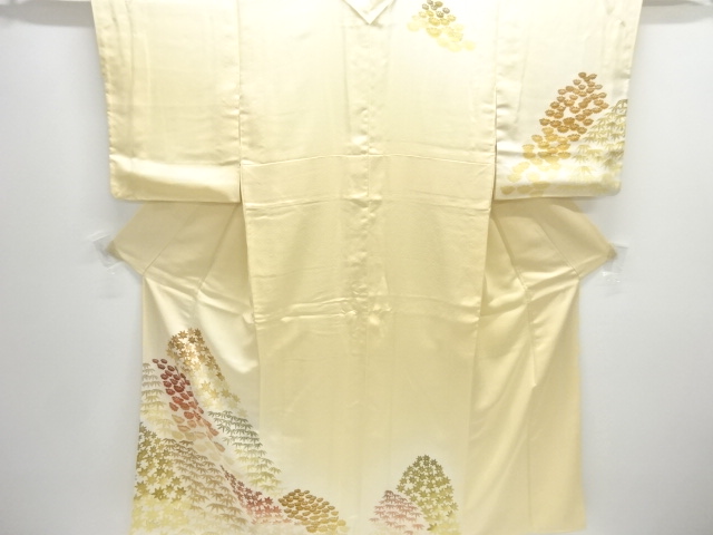 JAPANESE KIMONO / HOMONGI / EMBROIDERY / CAMELLIA & BAMBOO GRASS